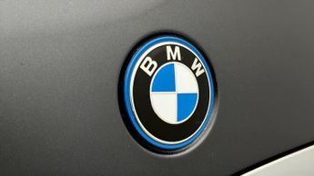 BMW 3 Series 330E M SPORT