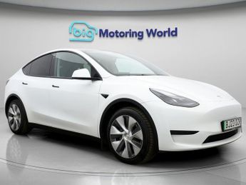 Tesla Model Y BASE