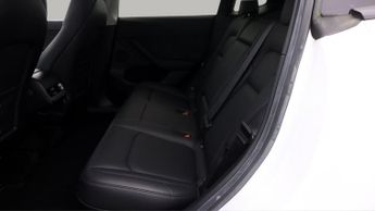 Tesla Model Y BASE