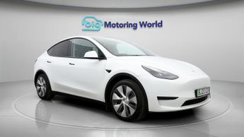 Tesla Model Y BASE