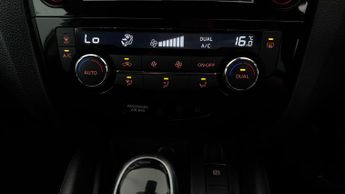 Nissan Qashqai DIG-T ACENTA PREMIUM DCT
