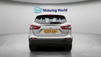 Nissan Qashqai DIG-T ACENTA PREMIUM DCT