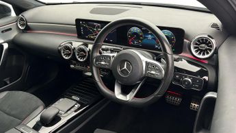 Mercedes-Benz A Class A 180 AMG LINE EXECUTIVE