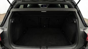 Volkswagen Golf R-LINE ETSI DSG