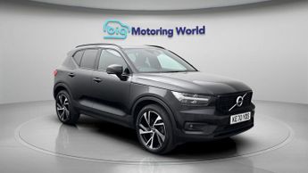 Volvo XC40 B4 R-DESIGN PRO