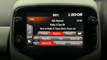 Toyota AYGO VVT-I X-TREND X-SHIFT TSS