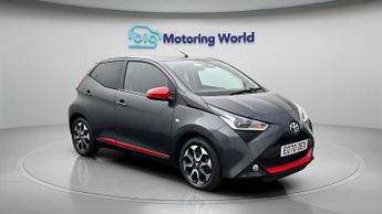 Toyota AYGO VVT-I X-TREND X-SHIFT TSS