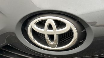 Toyota AYGO VVT-I X-TREND X-SHIFT TSS