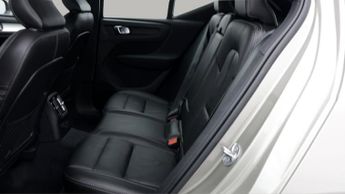 Volvo XC40 RECHARGE T4 INSCRIPTION EXPRESSION