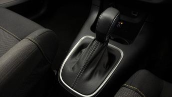 Citroen C3 PURETECH SHINE S/S EAT6