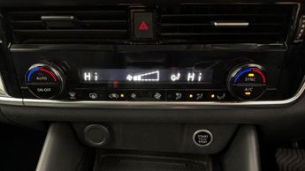Nissan Qashqai DIG-T N-CONNECTA DCT