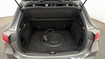 Mercedes-Benz GLA GLA 250 E AMG LINE PREMIUM PLUS NIGHT ED