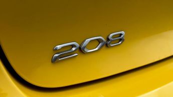 Peugeot 208 PURETECH GT LINE S/S