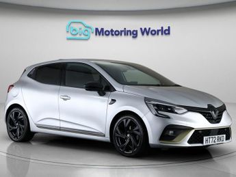 Renault Captur E-TECH ENGINEERED