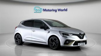 Renault Captur E-TECH ENGINEERED