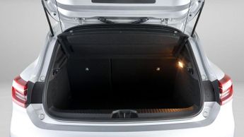 Renault Captur E-TECH ENGINEERED