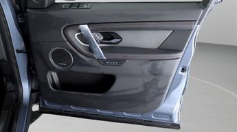 Land Rover Discovery Sport R-DYNAMIC SE
