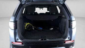 Land Rover Discovery Sport R-DYNAMIC SE