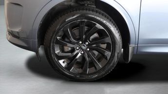 Land Rover Discovery Sport R-DYNAMIC SE