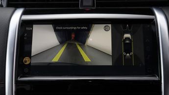 Land Rover Discovery Sport R-DYNAMIC SE
