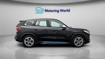 BMW iX1 XDRIVE 30 XLINE