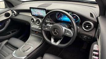 Mercedes-Benz GLC GLC 300 E 4MATIC AMG LINE PREMIUM