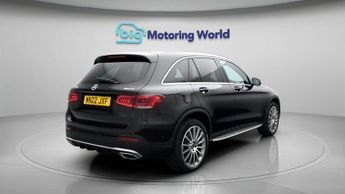 Mercedes-Benz GLC GLC 300 E 4MATIC AMG LINE PREMIUM
