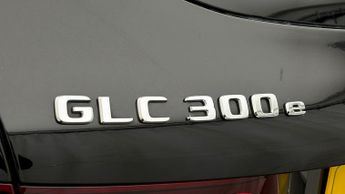 Mercedes-Benz GLC GLC 300 E 4MATIC AMG LINE PREMIUM