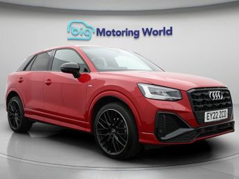 Audi Q2 TFSI S LINE BLACK EDITION
