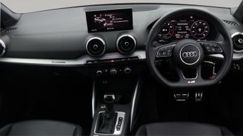 Audi Q2 TFSI S LINE BLACK EDITION