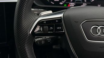Audi e-tron QUATTRO BLACK EDITION
