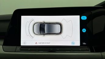 Volkswagen Golf LIFE ETSI DSG