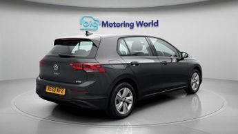 Volkswagen Golf LIFE ETSI DSG