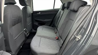 Volkswagen Golf LIFE ETSI DSG