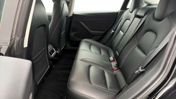 Tesla Model 3 LONG RANGE