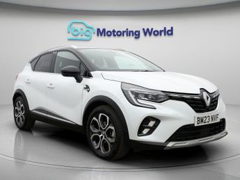 Renault Captur TECHNO E-TECH