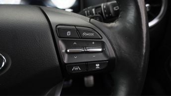Hyundai KONA PREMIUM