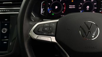 Volkswagen Tiguan ELEGANCE TSI DSG