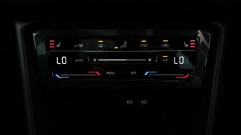 Volkswagen Tiguan ELEGANCE TSI DSG