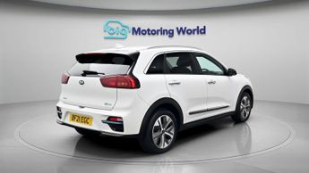 Kia Niro 4 PLUS