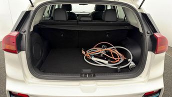 Kia Niro 4 PLUS