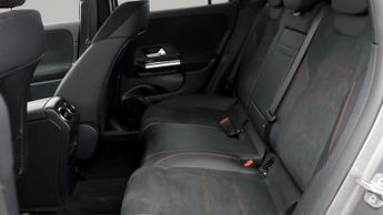 Mercedes-Benz EQA EQA 350 4MATIC AMG LINE