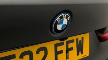 BMW 3 Series 330E SE PRO