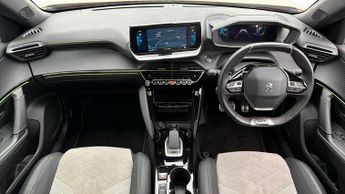 Peugeot E-2008 GT PREMIUM