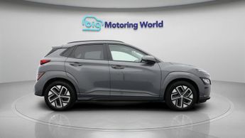 Hyundai KONA ULTIMATE