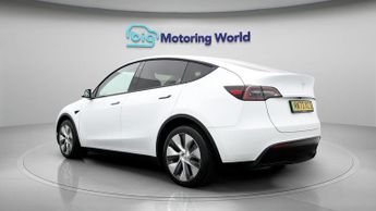 Tesla Model Y BASE