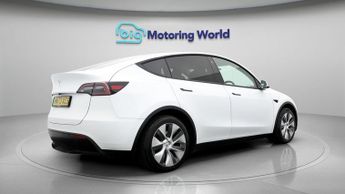 Tesla Model Y BASE