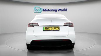 Tesla Model Y BASE