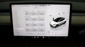 Tesla Model Y BASE