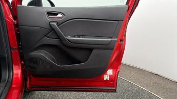 Renault Captur EVOLUTION E-TECH